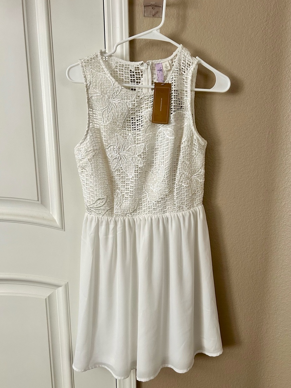 Alya White Crochet Lace Bodice Mini Dress